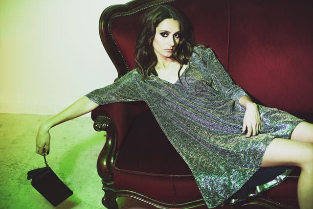 שמלה: יאנגה, תיק: זארה - Fashion Israel - מגזין אופנה ישראלי