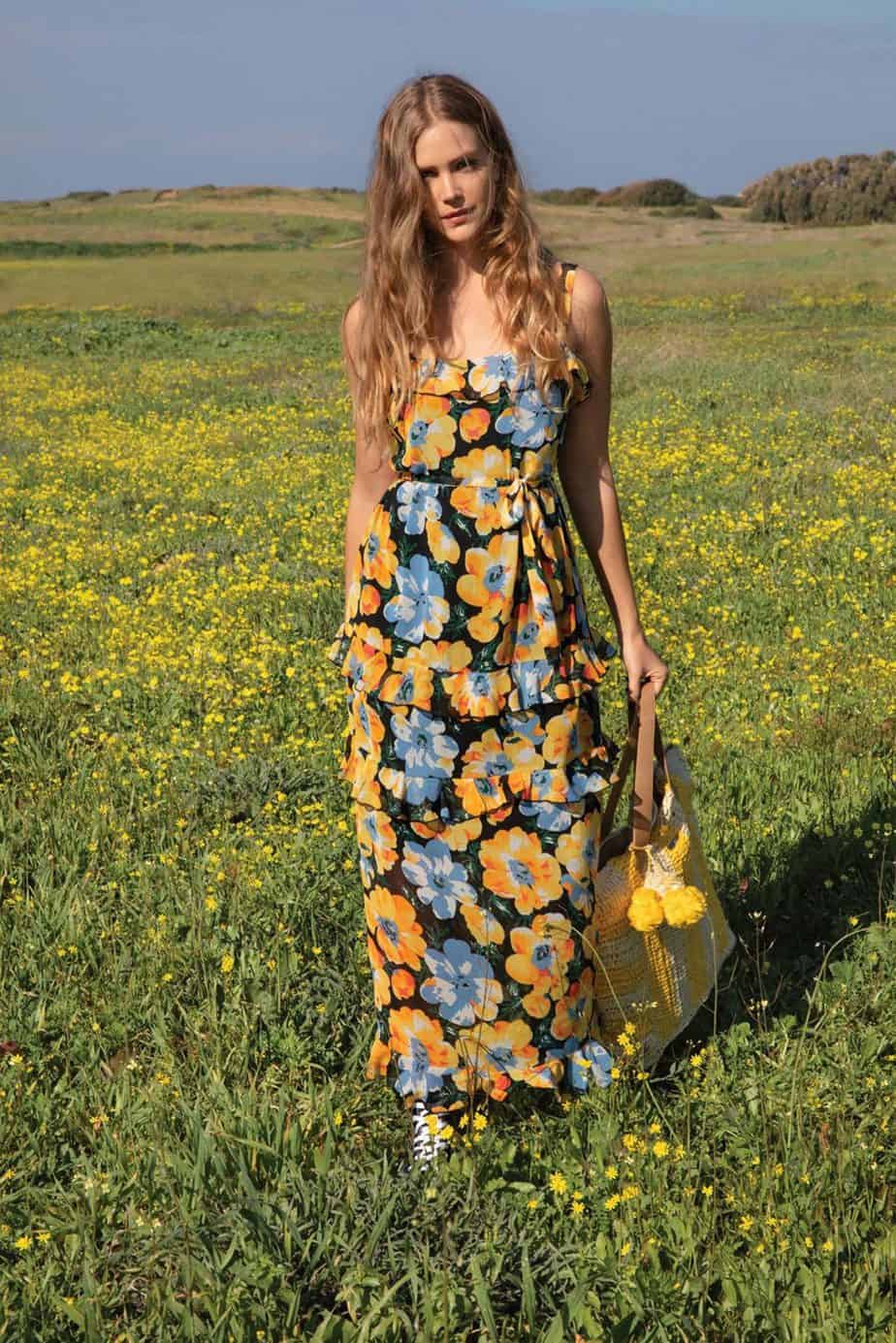 אסתי גינזבורג, גולברי שמלה 399.90 שח תיק 99.90 שח צילום יניב אדרי (1) (Custom) (Custom)
