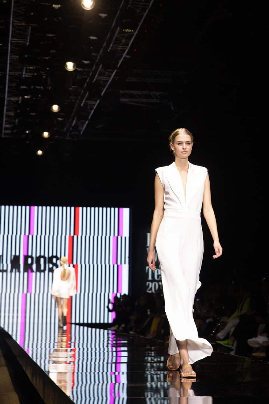 קולקציה עידן לרוס, תצוגת אופנה עידן לרוס שבוע האופנה תל אביב 2019, צילום עומר קפלן - 1