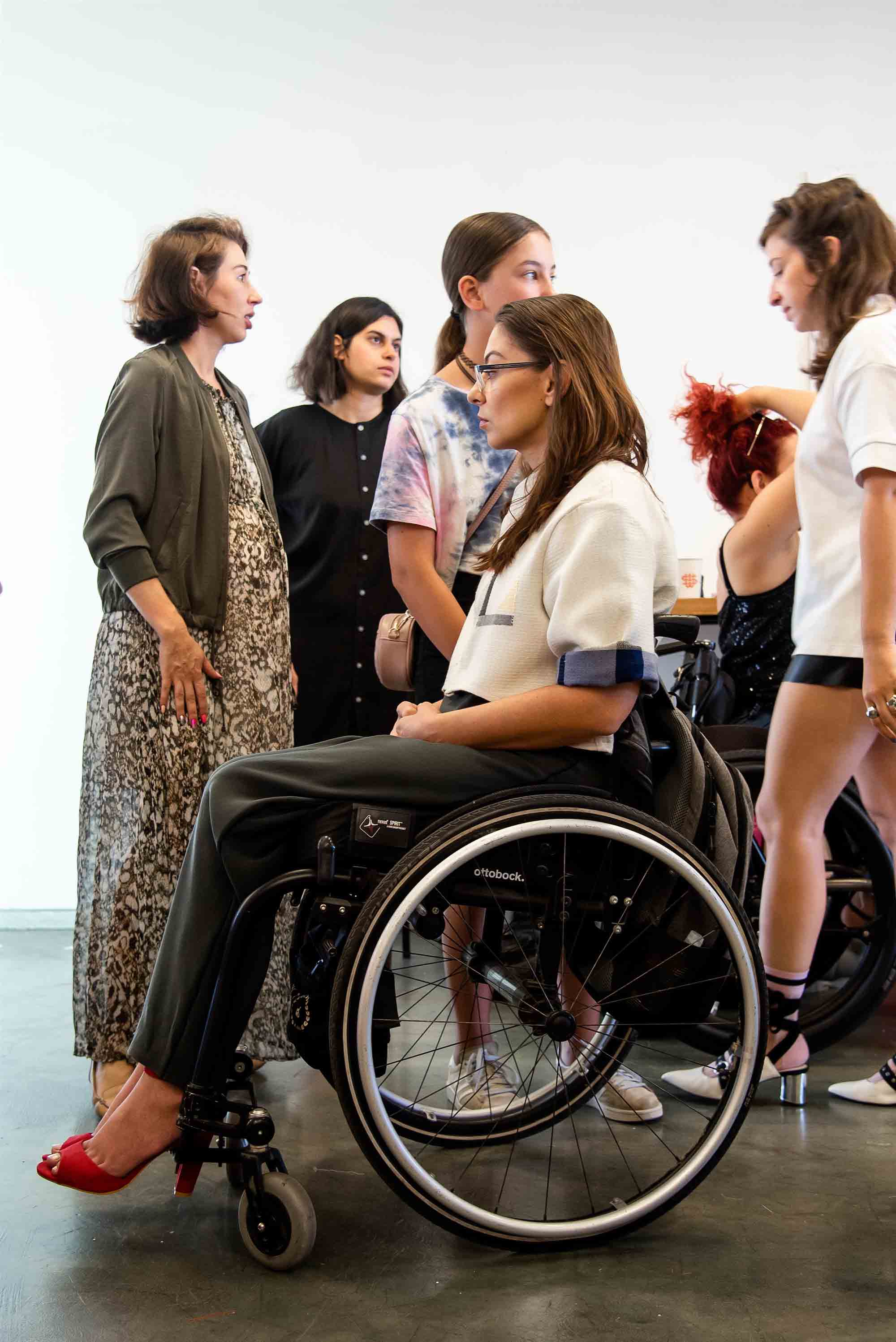 רוגבי כסאות גלגלים: דיאנה שריר. שנקר: קארין קרוצ'י ויובל בר, עיצוב אופנה