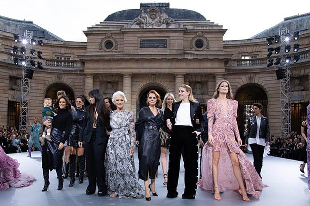  דוברות לוריאל פריז בשבוע האופנה בתצוגה של לוריאל פריז צילום: GIOVANNI GIANNONI - 10