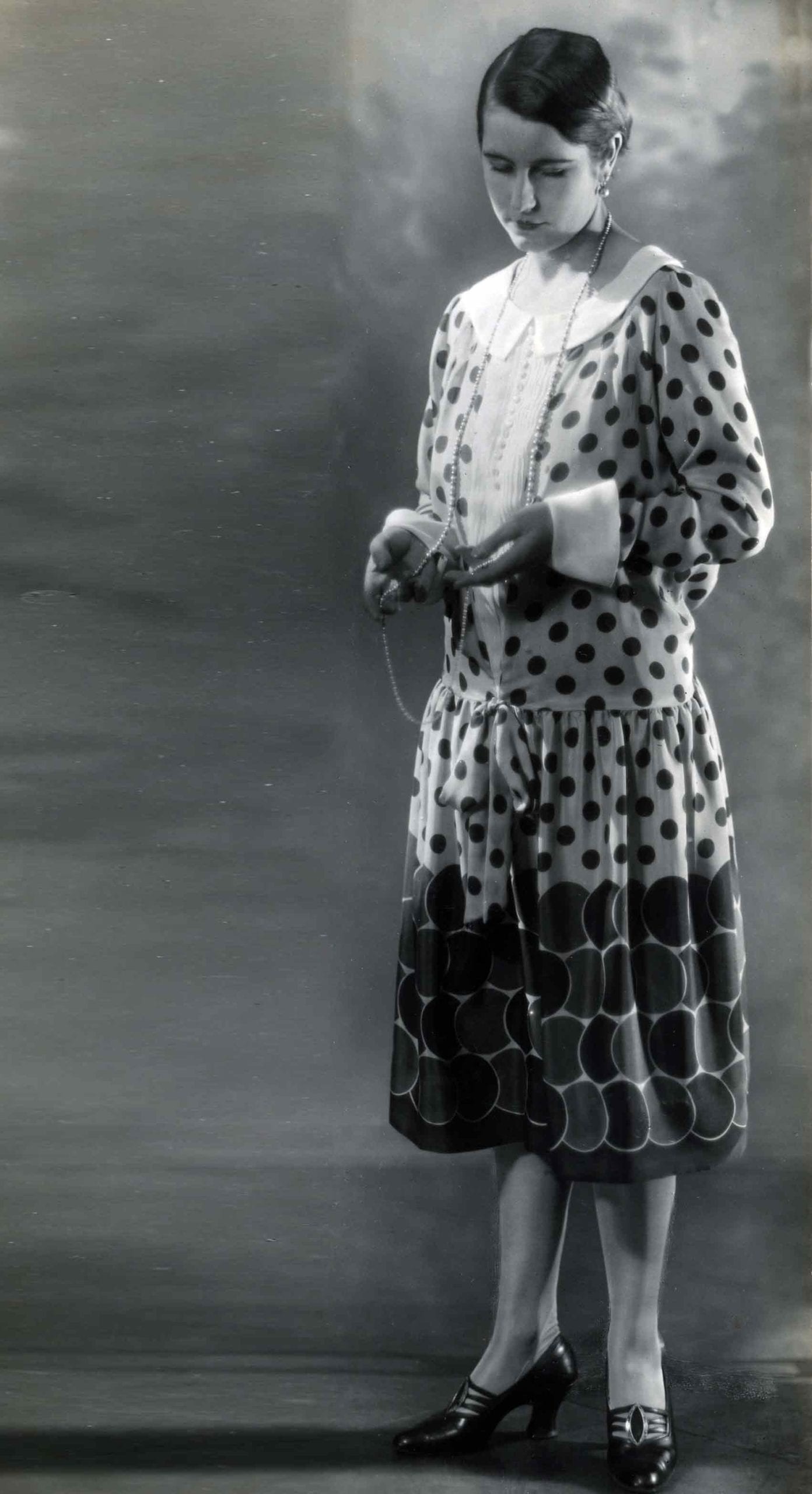 שמלת-פולקה-שנות-ה--20-אופנה