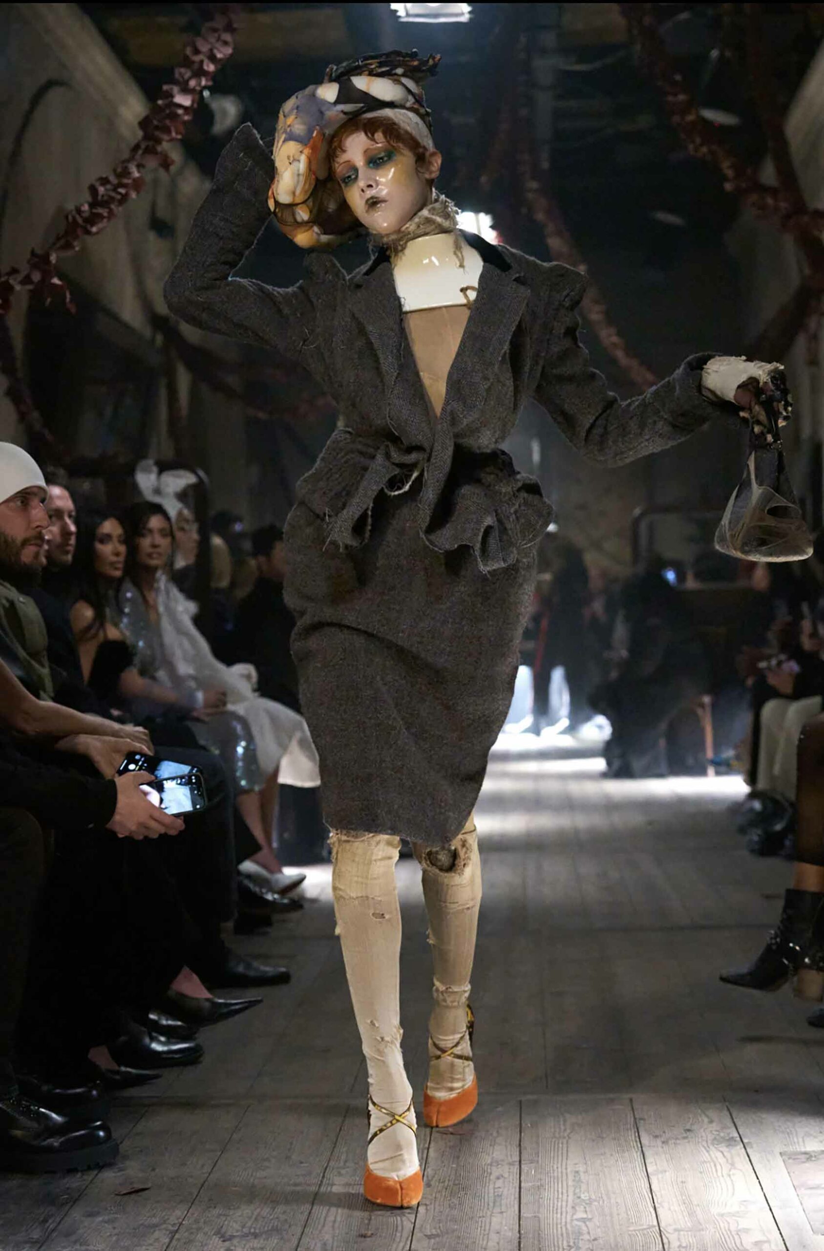 Maison Margiela Spring 2024 Couture Collection. צילום: פינטרסט-1