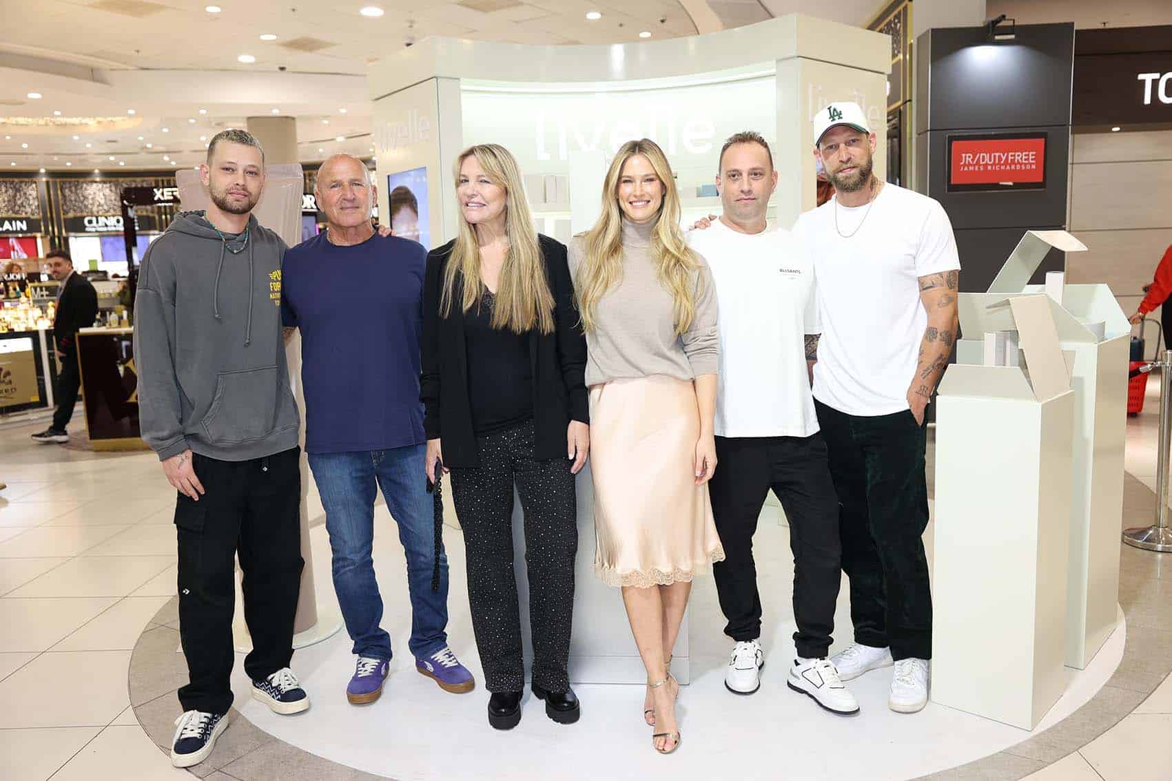 אופנה - משפחת רפאלי. צילום: אור גפן, יח״צ - חדשות האופנה -1